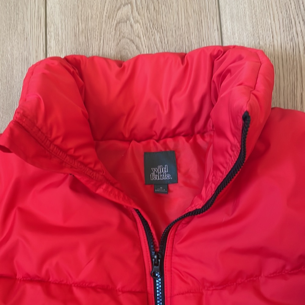 Cute Wild Fable Orange Puffer Jacket, Medium.